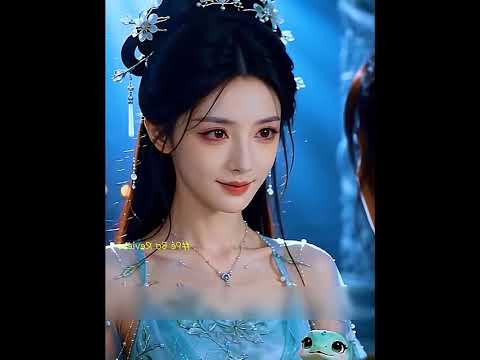 Mẹ Giả Điên Suốt 18 Năm Chỉ Để Bảo Vệ Con Gái Mang Huyết Mạch Xà Tộc - Full Trọn Bộ