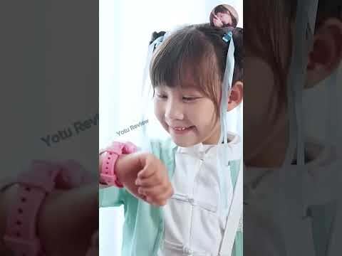 Bé con thông thạo huyền học đi tìm bố khắp nơi